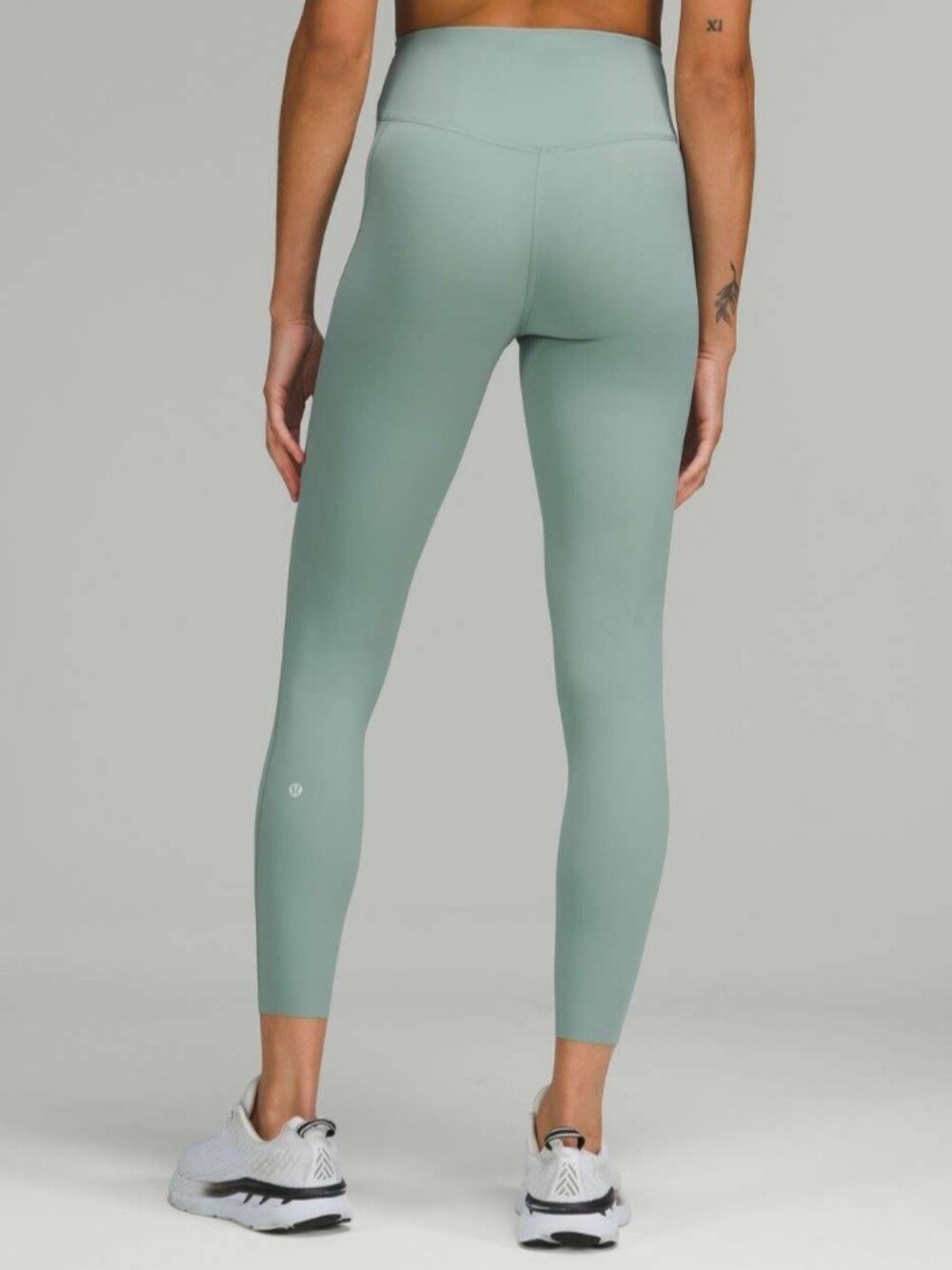 Lululemon Base Pace High-Rise Tight 25" Size 4